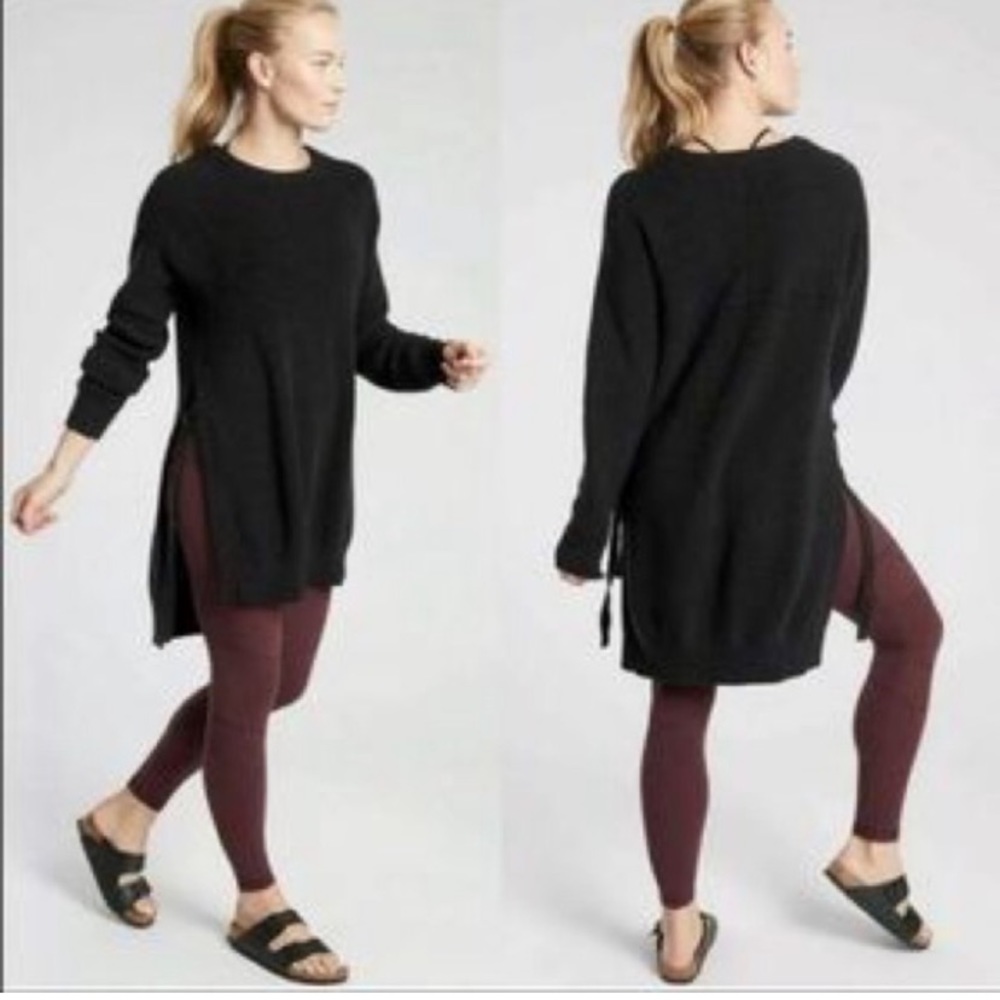 Athleta Black Oversized Sweater Small
